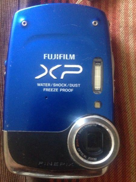 Fujifilm xp digital water proof camera