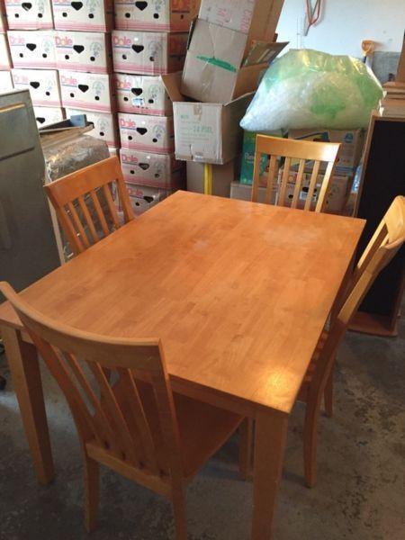 5pc table and chair set for sale