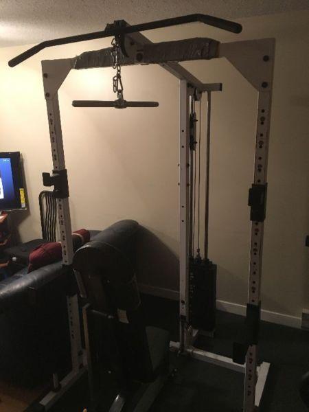 Squat rack with Bench