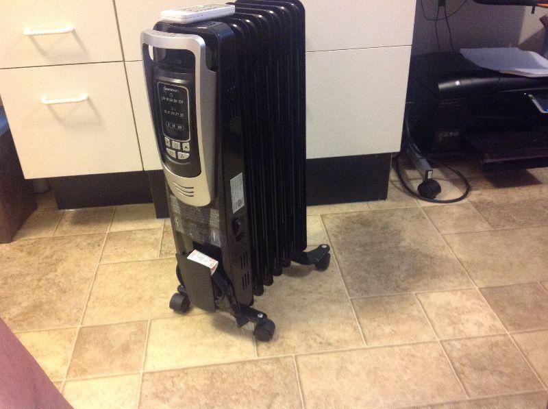 Portable electric room heater