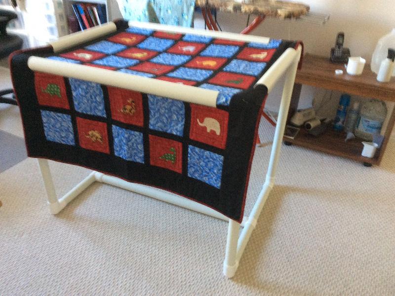 Q-Snap Quilting / Embroidery Floor Frame