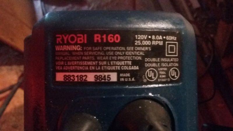 1 1/2 hp Ryobi router