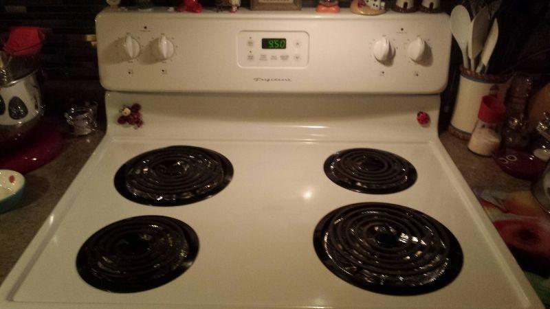 Frigidaire Electric Stove