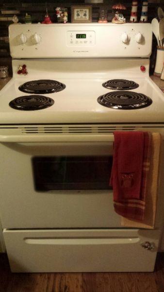 Frigidaire Electric Stove