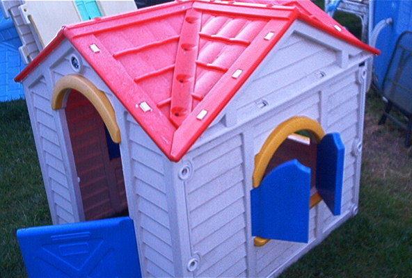 KIDS PLAYHOUSE