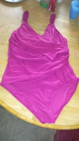 New without tags Spanx slimming brand swim suit sz 18