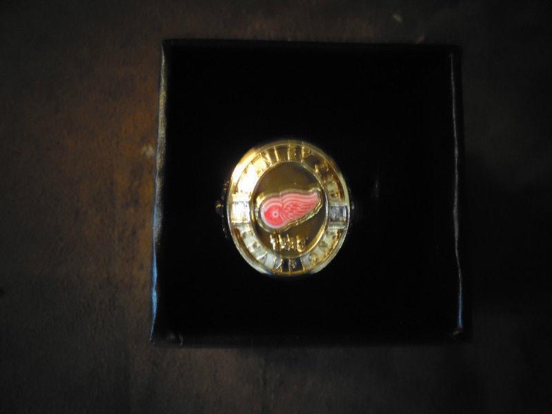 Detroit Red Wings Molson Stanley Cup Ring