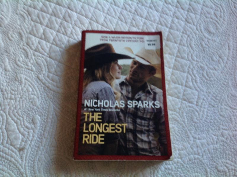 THE LONGEST RIDE BY NIcholas Sparks ONLY 3$