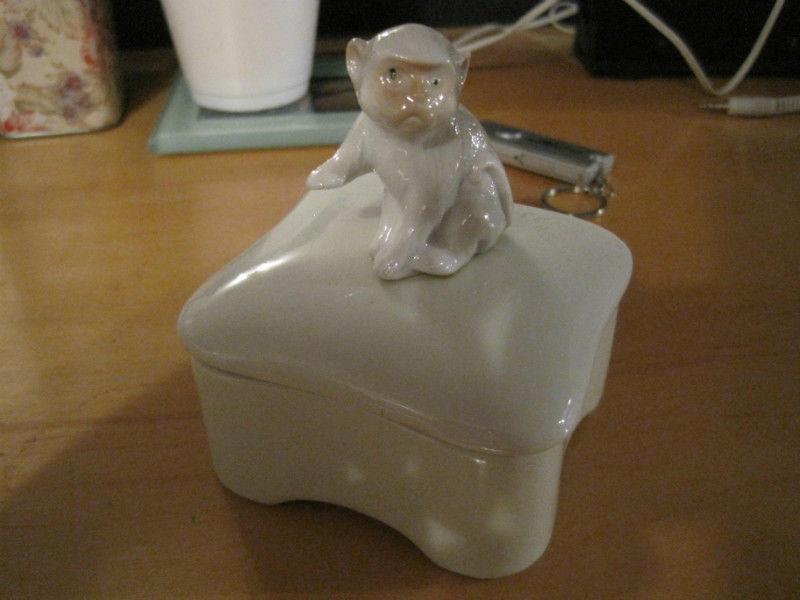 Rare Takahashi Monkey Trinket Porcelain Box