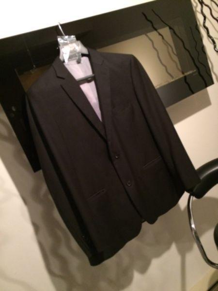 Suit jacket 25$