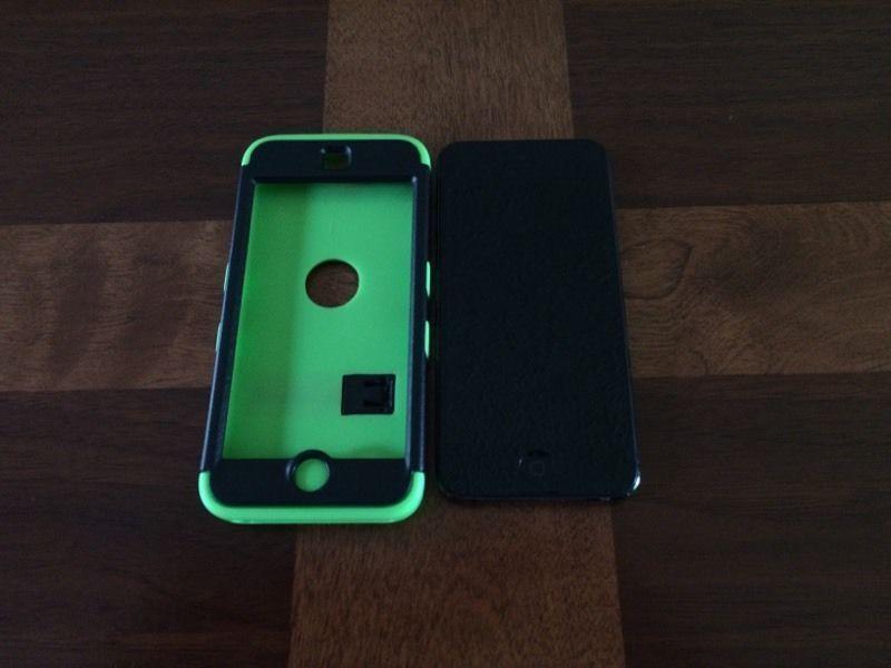 iPod 6 With protective case