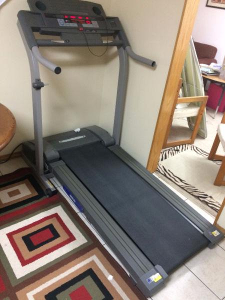 Cadence Weslo Treadmill in excellent condition