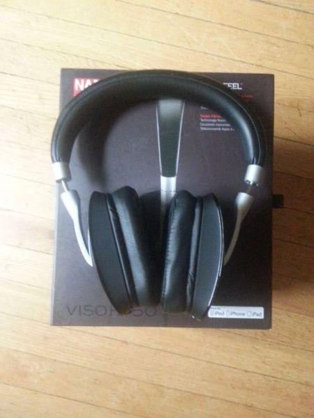 mint NAD hp50 headphones