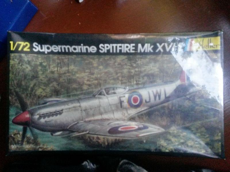 Model Heller 1/72 supermarine Spitfire