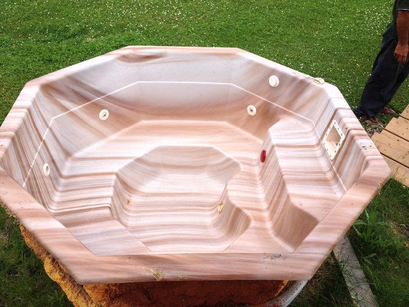 Great hot tub for sale