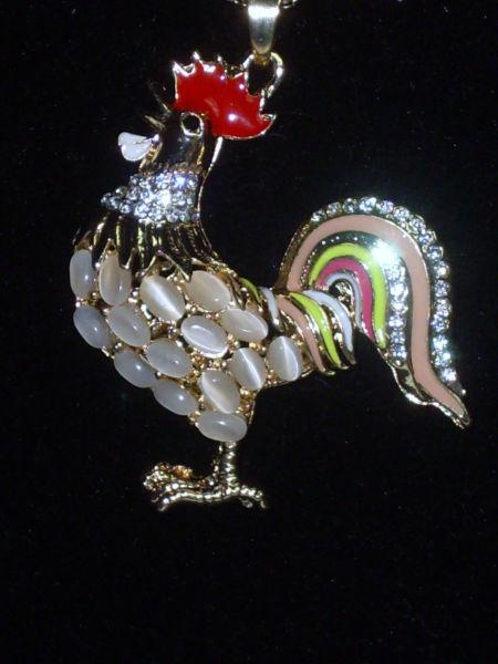 NEW Betsey Sparkling 3-D Rooster Pendant Necklace