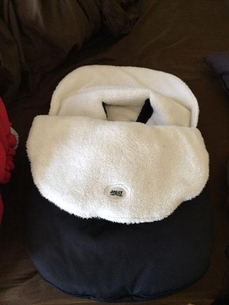 Jolly jumper cuddle bag