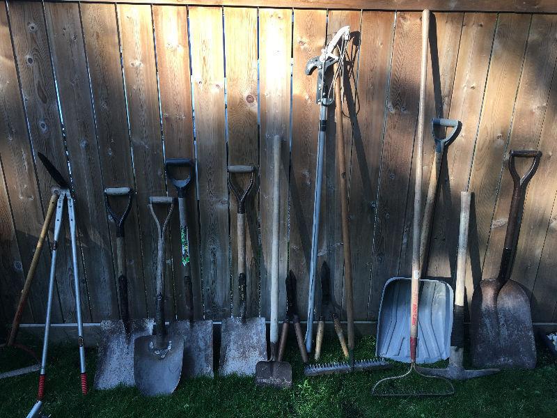 Lots of garden tools, lawn equipment for sale!