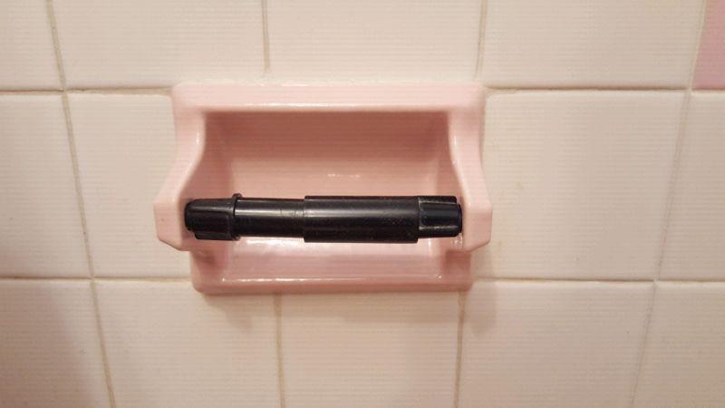 Vintage bathroom set. Toilet, 2 sinks, paper holder