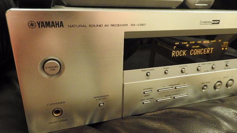 5.1 YAMAHA Surround System RX-V357 with speaker set