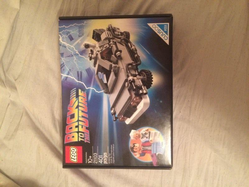 Back to the future Lego DeLorean