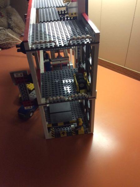 Lego city garage