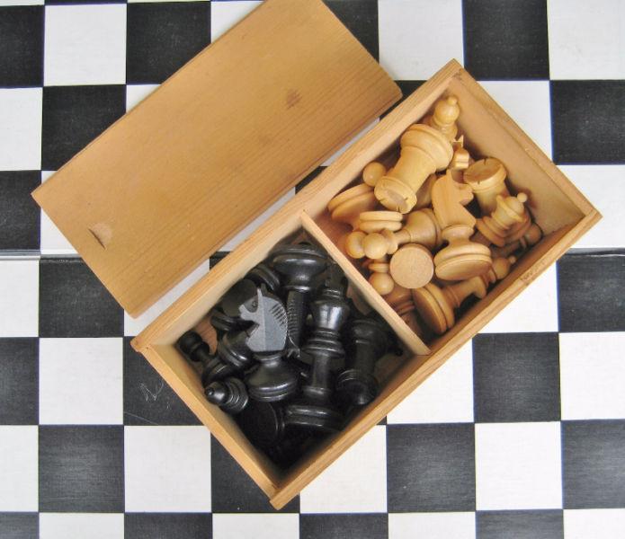Wooden Chess Set with Folding Board