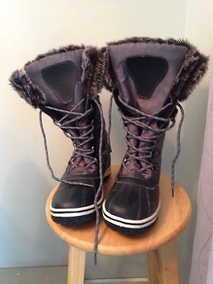 Winter boots syse 6 for woman