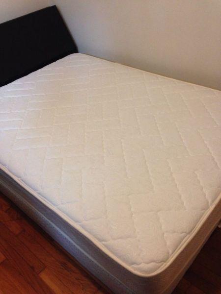 DOUBLE/FULL MATTRESS, BOX SPRING, AND FRAME 300$