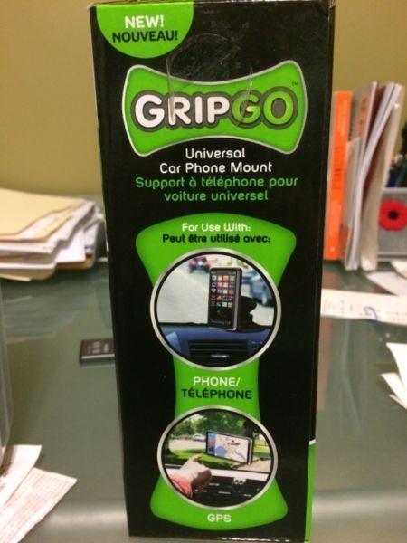 GripGo Universal car phone mount