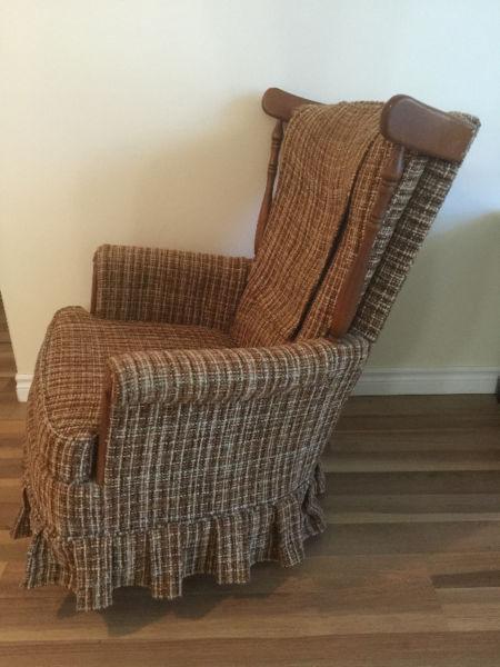 Upholstered swivel chair