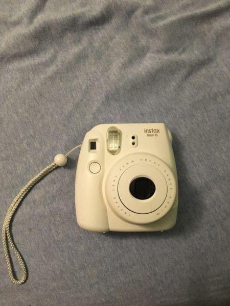Fujifilm instax mini 8 camera