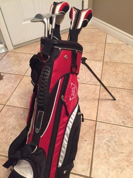 Maxfli Black Max 6 piece beginner golf club set with bag
