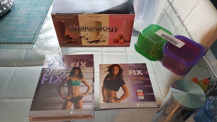 Shakeology - 21 day fix starter pack