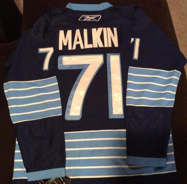 Brand New NHL Jerseys!! Malkin,Sakic,Toews,Mcdavid,Mackinnon!