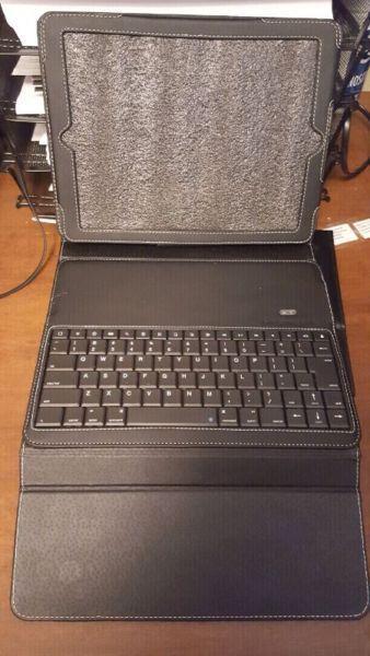 Bluetooth case and keyboard