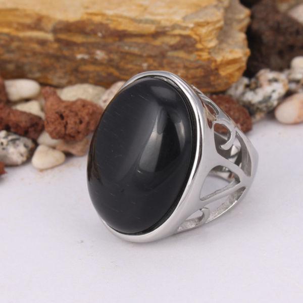 Stainless Steel Ring with Black Glass Stone - Size 6