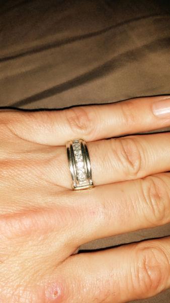Beautiful mens engagement ring