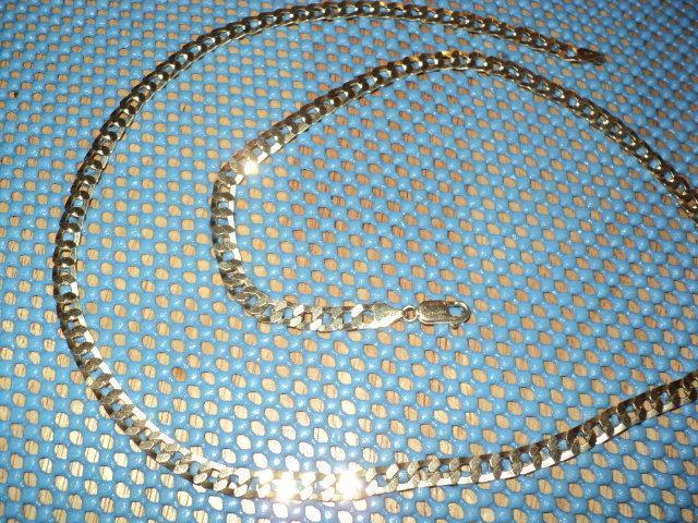 mans 10k gold chain and bracelet just like new