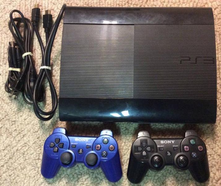 Playstation 3 Slim With 2 Wireless Controllers and 10 Games!!