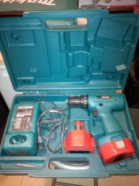 [NEW ] MAKITA DRILL SET