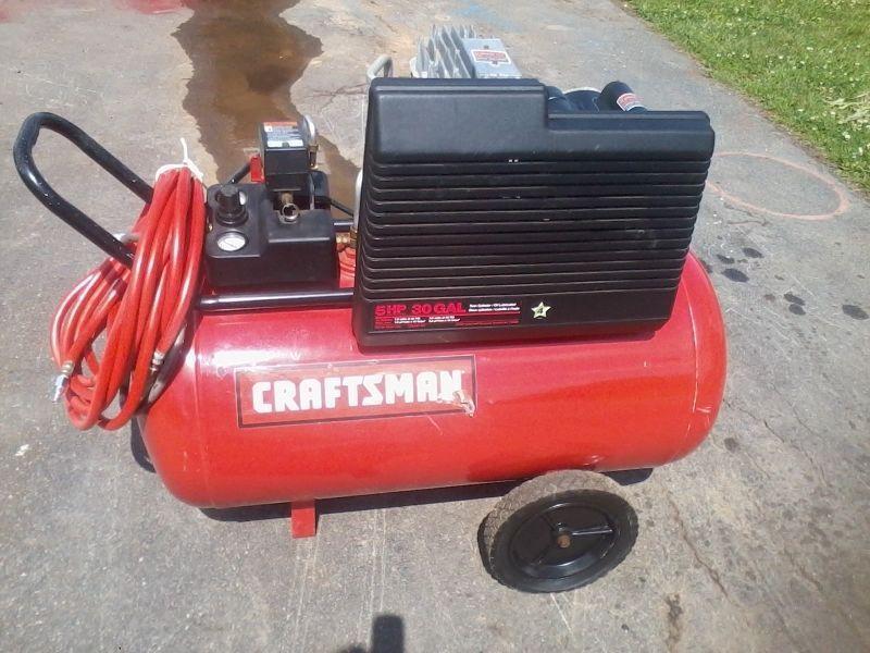 For sale, 5hp, 30 gallon, twin cylinder, compressor