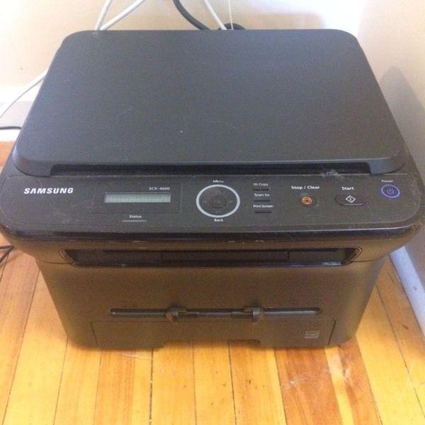 Mono color multifunction laser printer w toner and cables