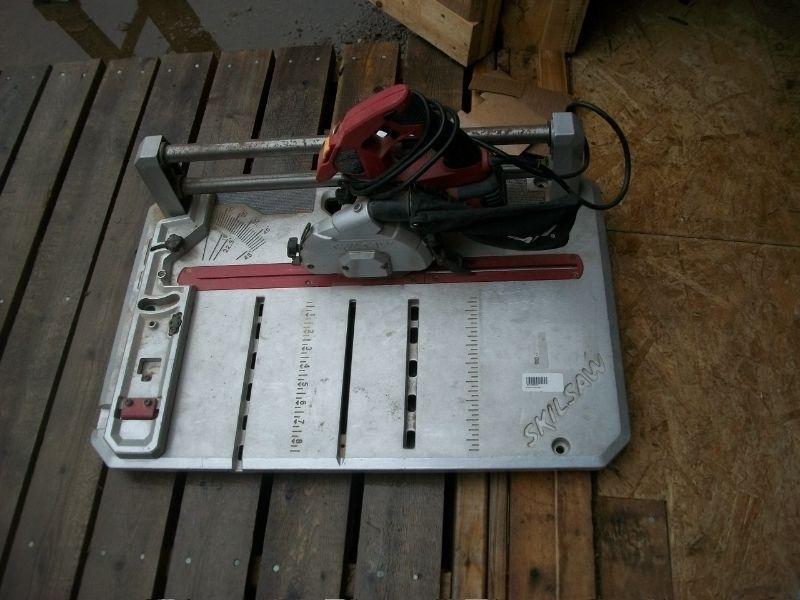 Skilsaw table