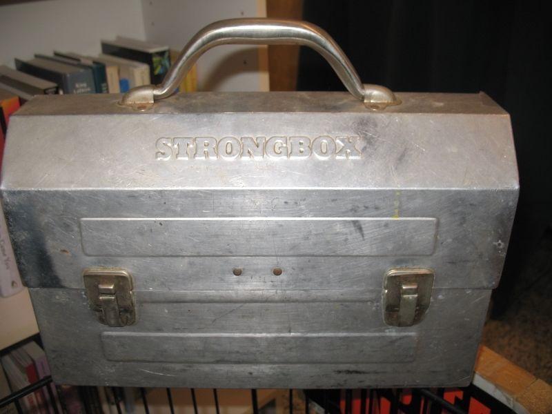 Metal STRONG BOX