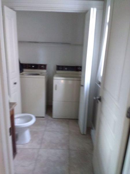 Ppu Washer and dryer in good working condition