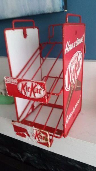 Small Metal KitKat Display Rack 