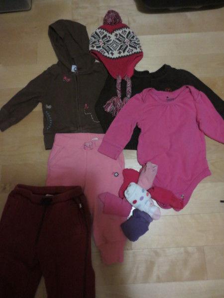 FULL SET OF TODDLER GIRL CLOTHES AS PICTURED GAP ETC