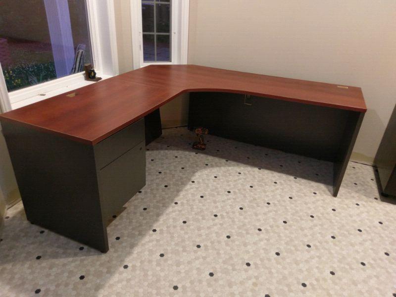 Free desk