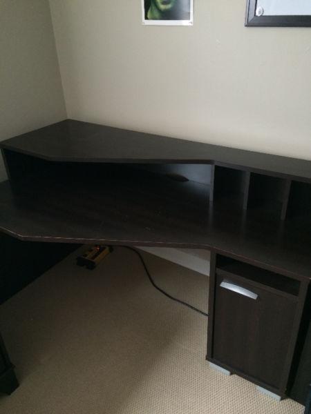 Large Desk